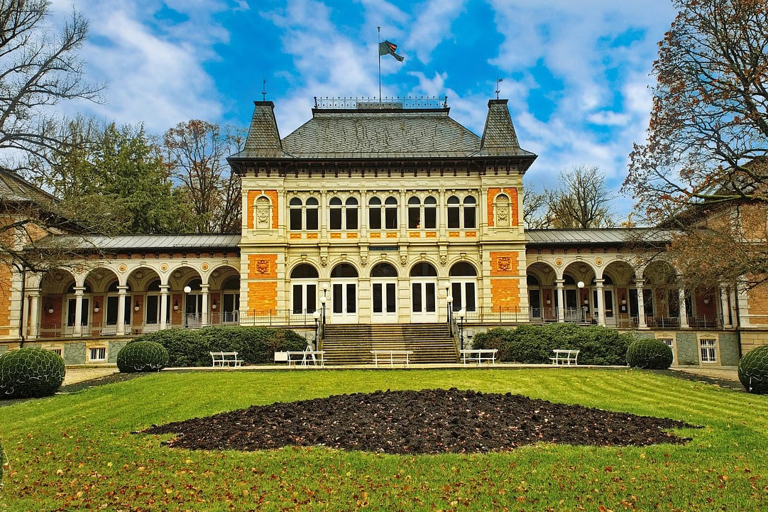 konigliches-kurhaus